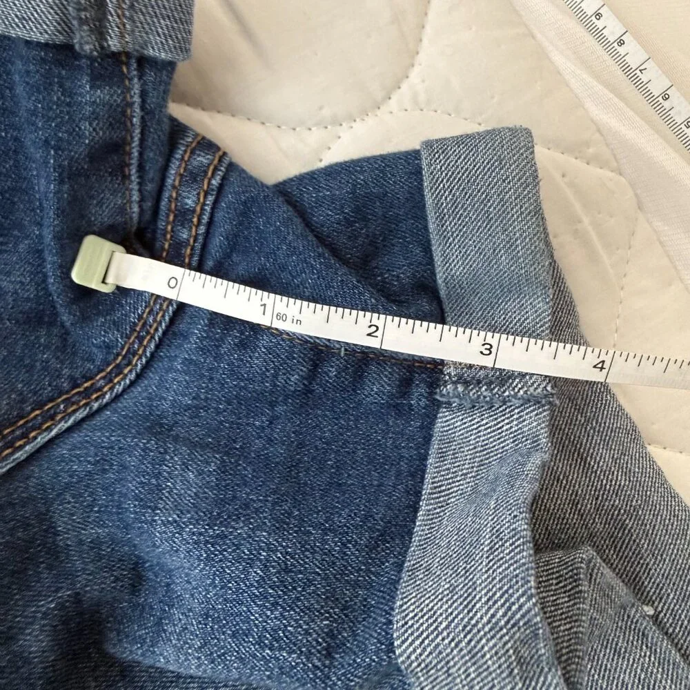 Old Navy Semi-Fit Medium Wash Cuffed Denim Shorts | 6 - Picture 8 of 9